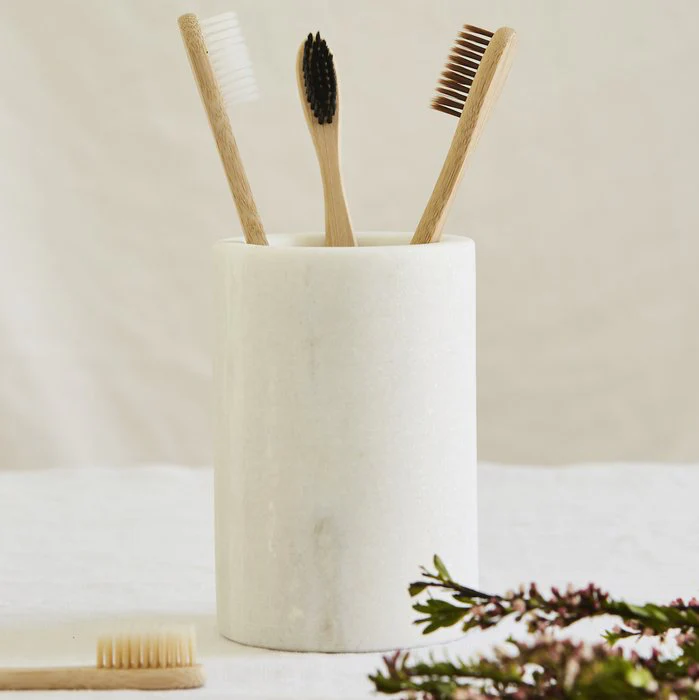 The Conscious Store Bamboo Toothbrushes (Adult- Set of 4) 4 piece - Olabens