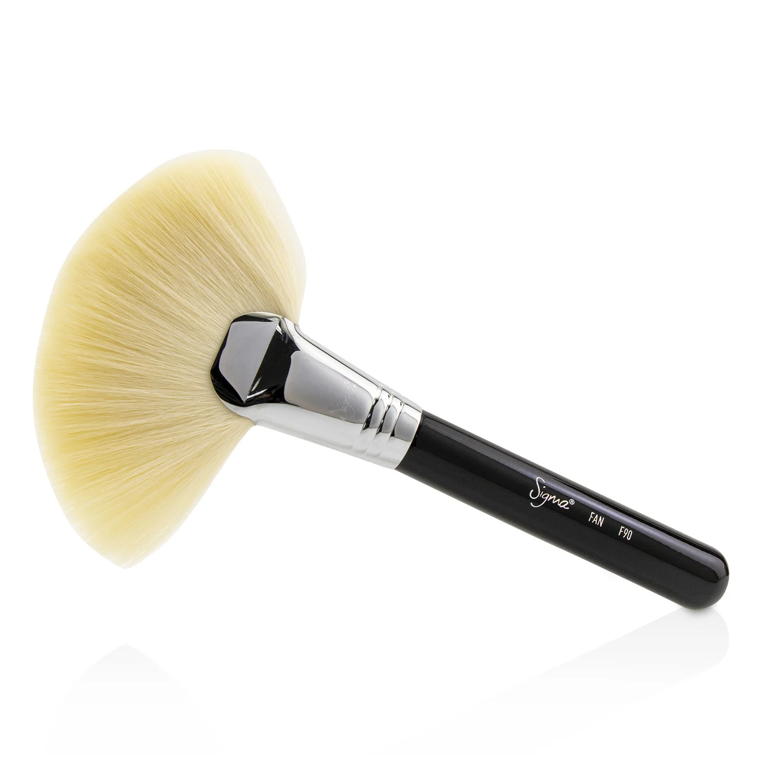 Sigma Beauty F90 Fan Brush - Olabens