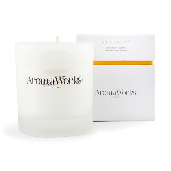 Aromaworks Serenity Candle Medium by Aromaworks for Unisex - 7.76 oz Candle - Olabens