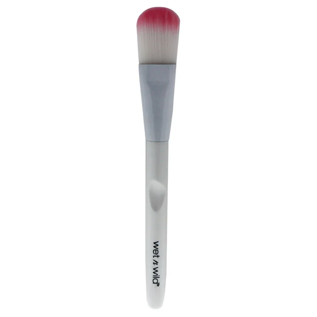 Wet n Wild Foundation Brush by Wet n Wild for Women - 1 Pc Brush - Olabens