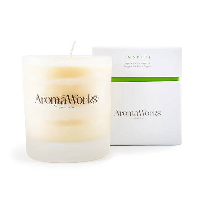 Aromaworks Inspire Candle by Aromaworks for Unisex - 7.76 oz Candle - Olabens