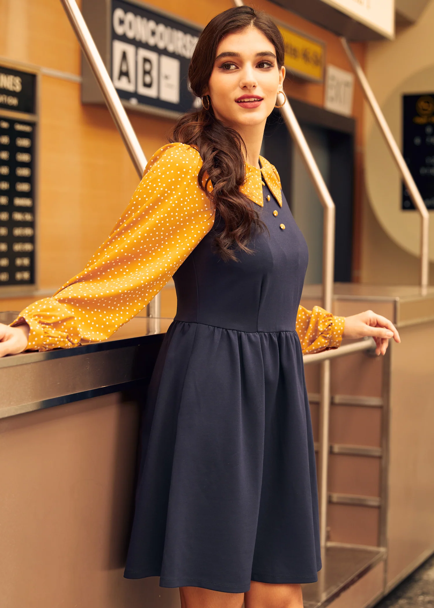 Doo-Wop Daydreamer Contrast Dress - Olabens