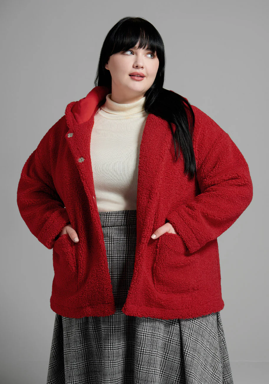 Plush On You Teddy Jacket - Olabens