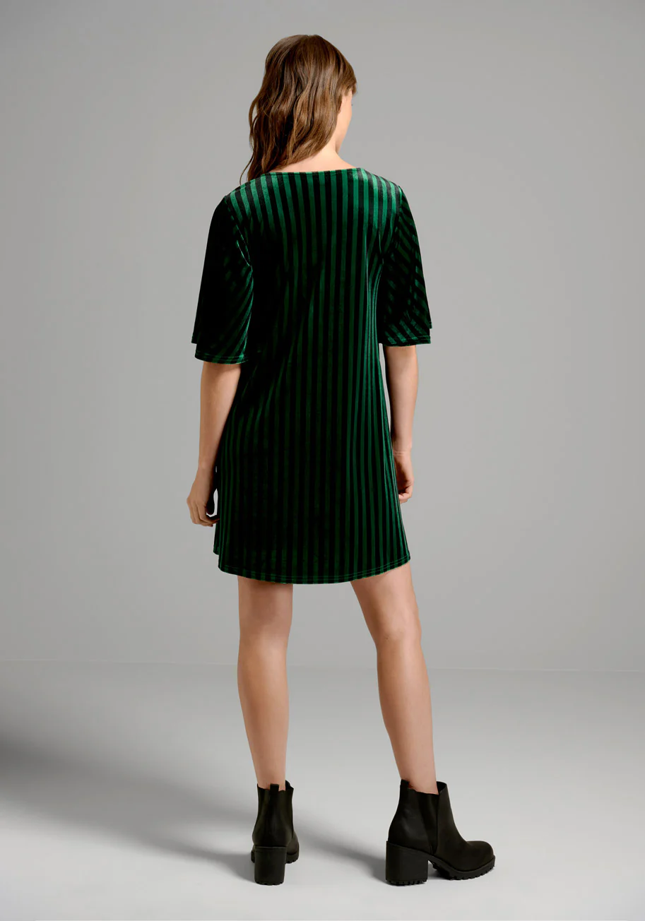 Conjuring Magic Shift Dress - Olabens