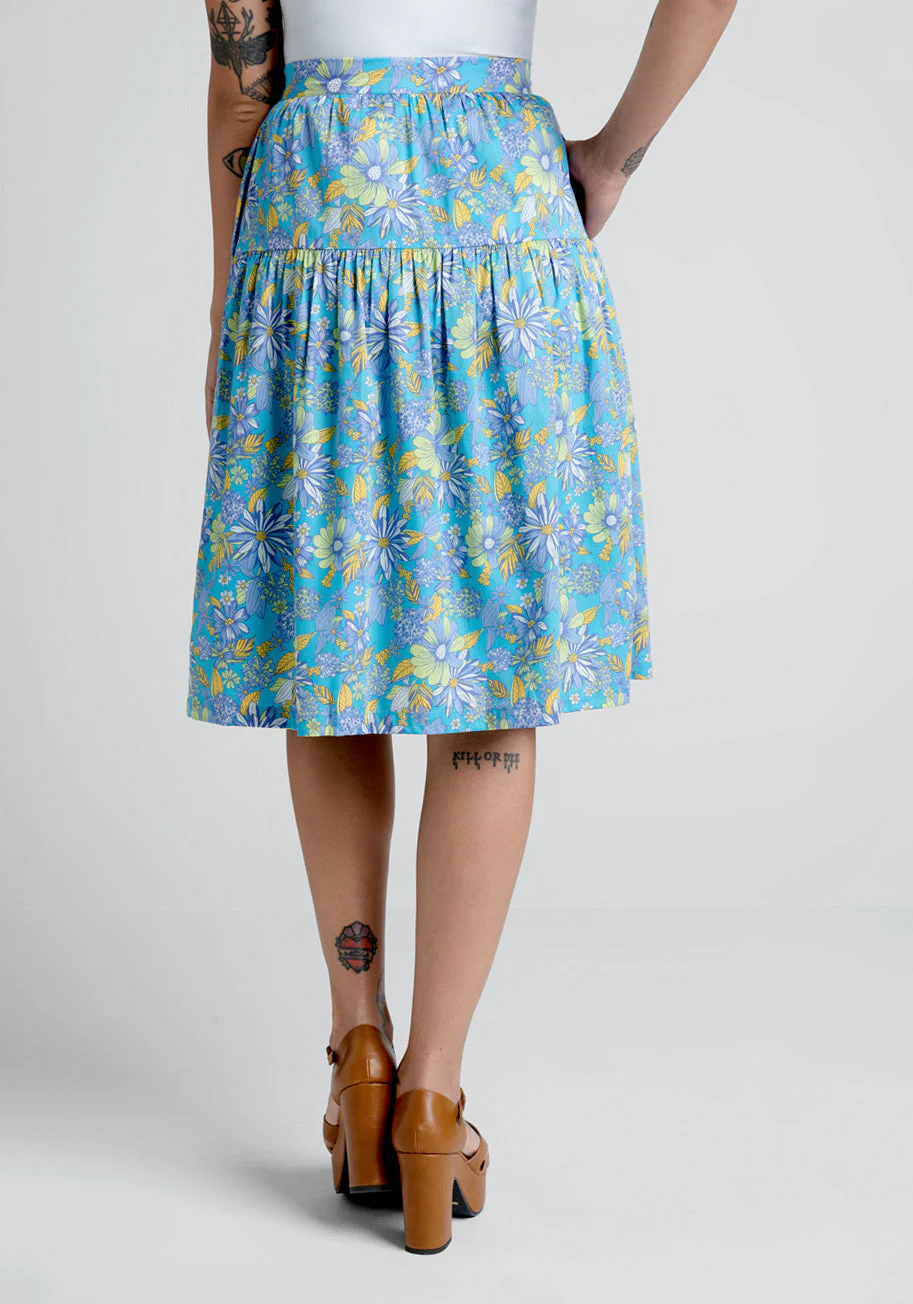 Daisies At Nightfall Tiered Midi Skirt - Olabens
