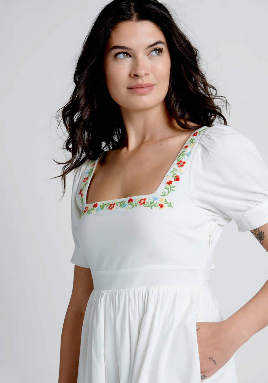 Regency Romance Embroidered Maxi Dress - Olabens