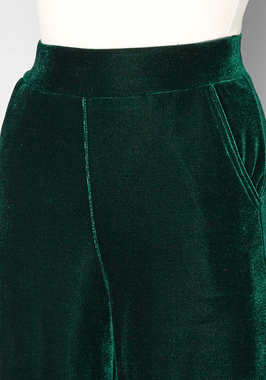 Keen For Green Velvet Skinny Pants - Olabens