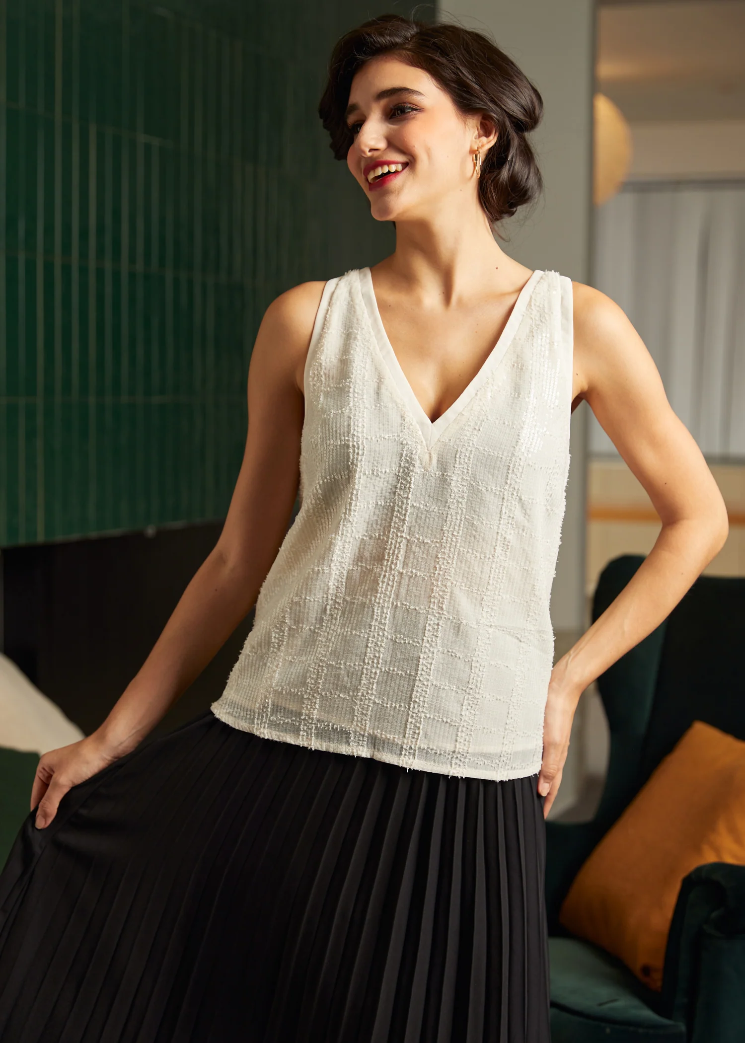 Classic Cutie Double V-Neck Tank Top - Olabens
