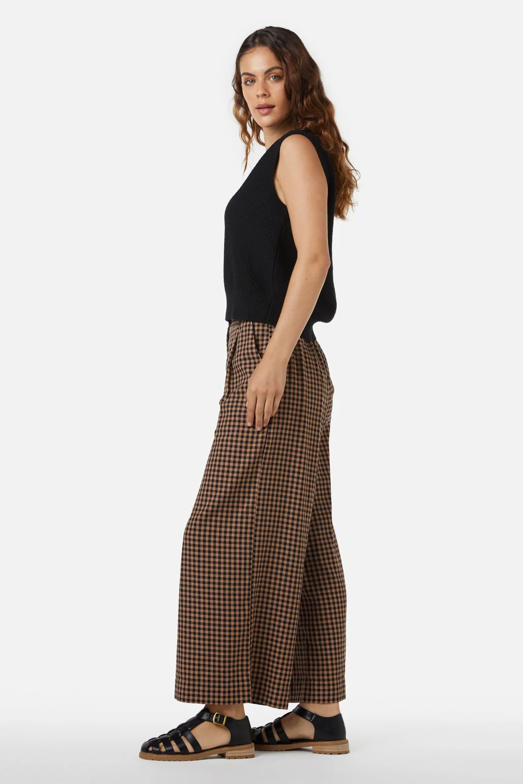 Avery Knit Vest - Olabens