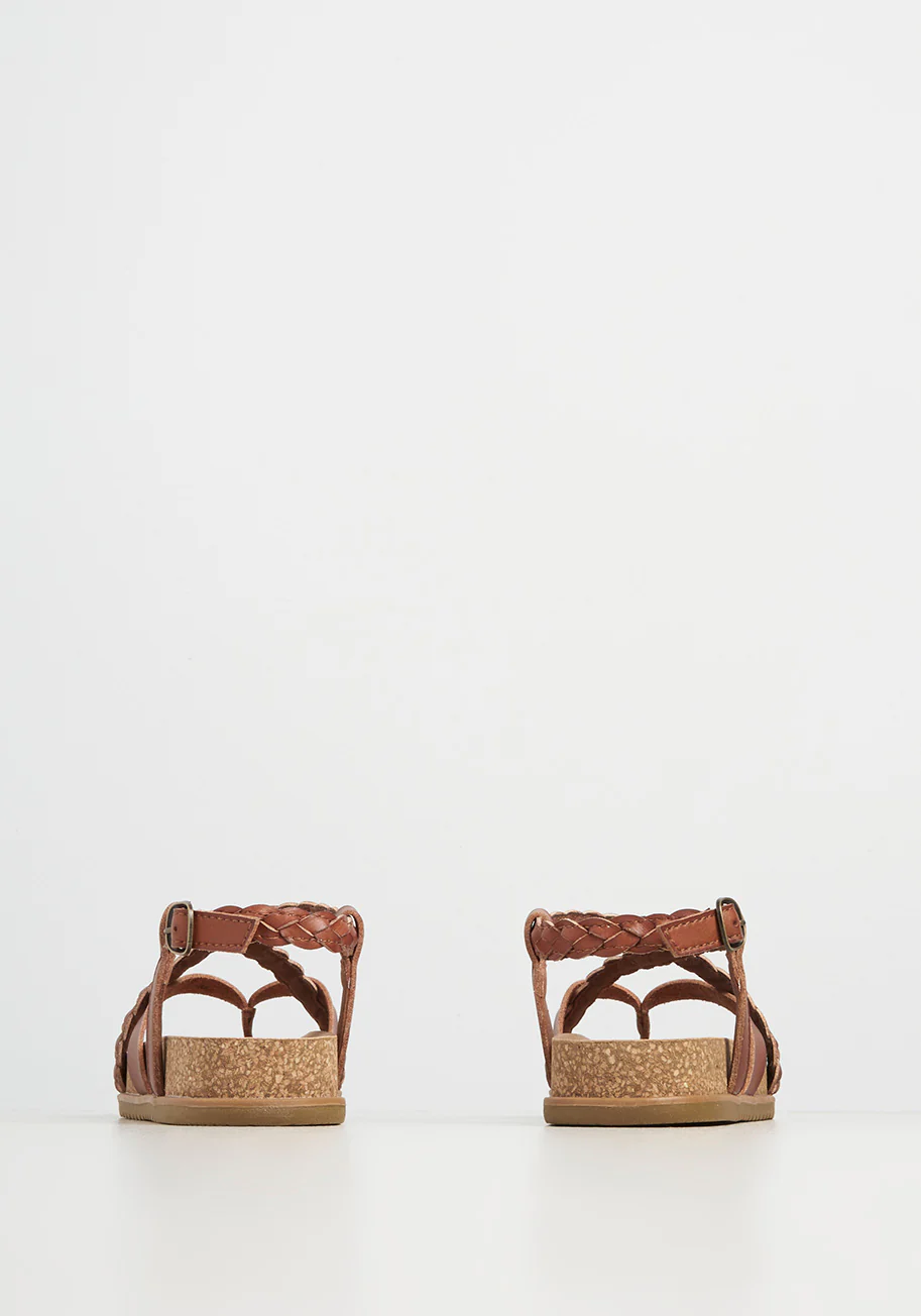 Casually Crossed Sandal - Olabens