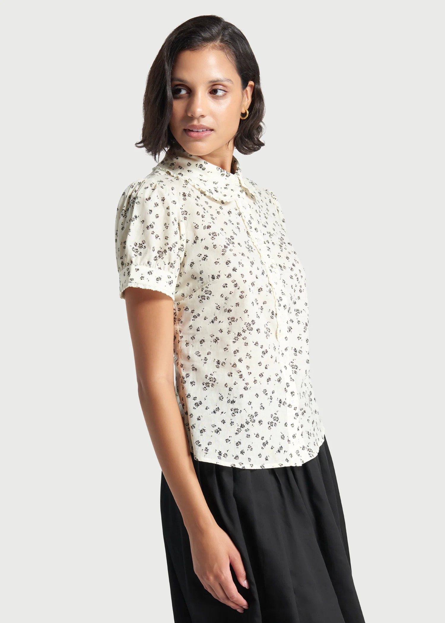 Daydreamer's Delight Button-Up - Olabens