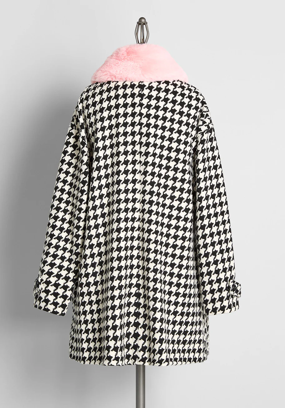 Retro Ice Rink Rendevouz Faux Fur Collared Coat - Olabens