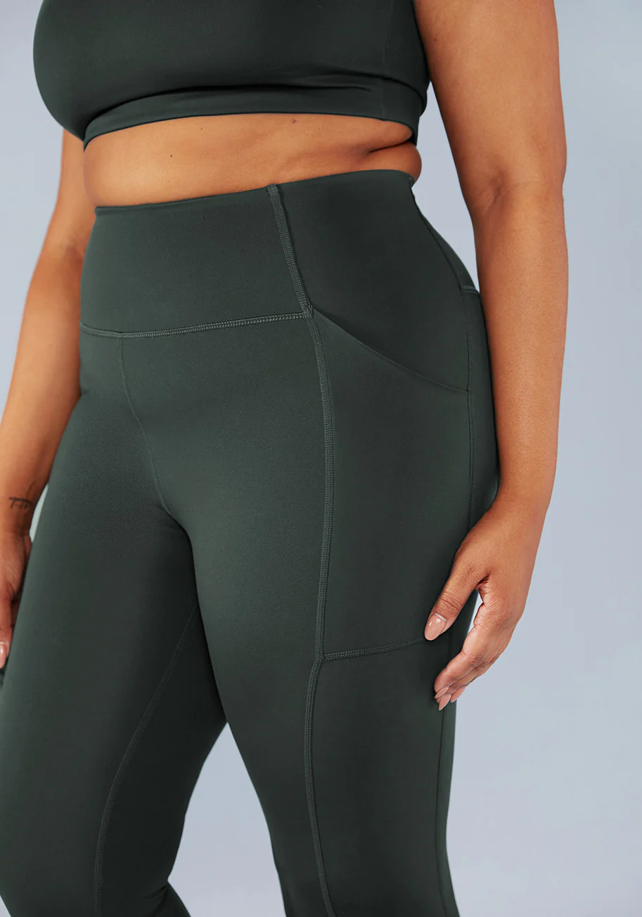 Compressive High-Rise 7/8 Pocket Leggings - Olabens