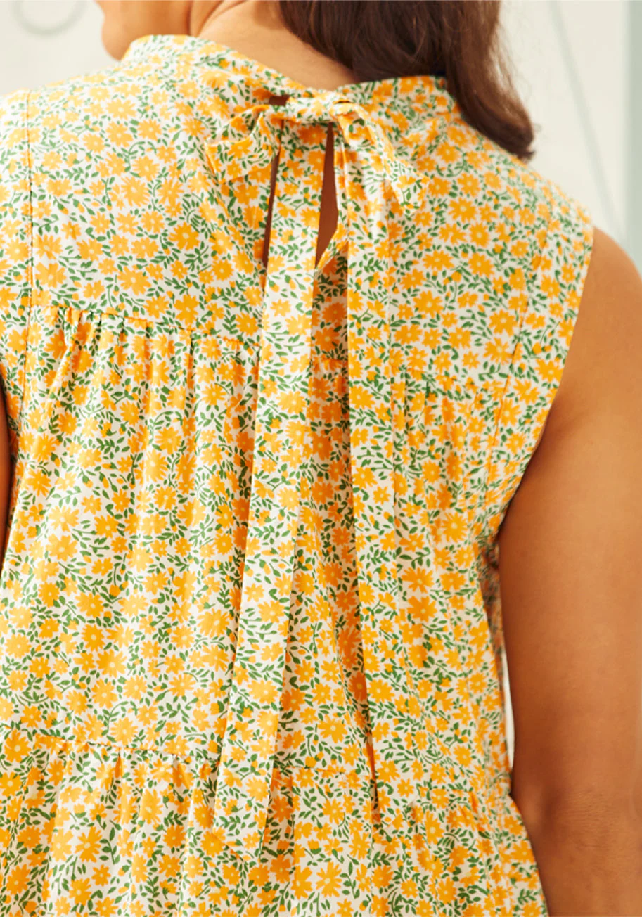 Garden Glamour Sleeveless Shift Dress - Olabens