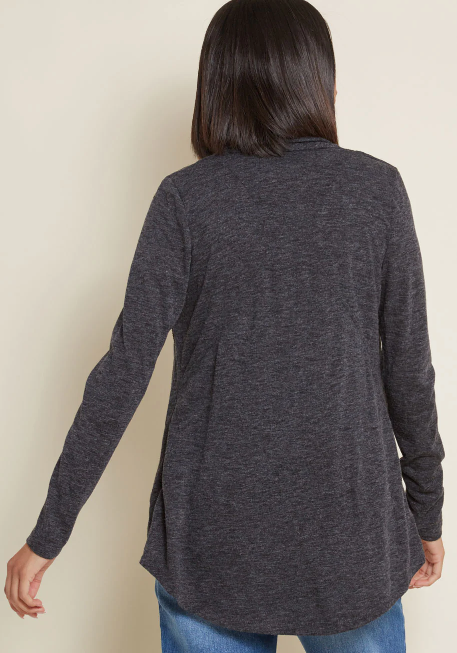 Airport Greeting Cardigan in Charcoal - Olabens