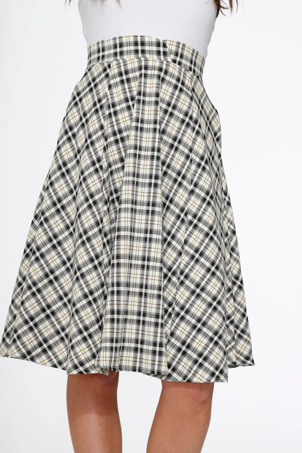 Off White Plaid Swing Skirt - Olabens