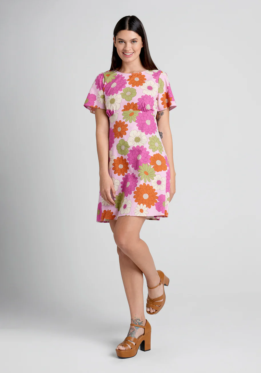 Daisy Chain Reaction Mini Dress - Olabens