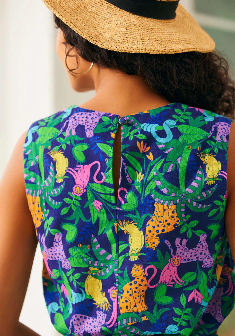 Sleeveless Scoop Neck Top - Olabens