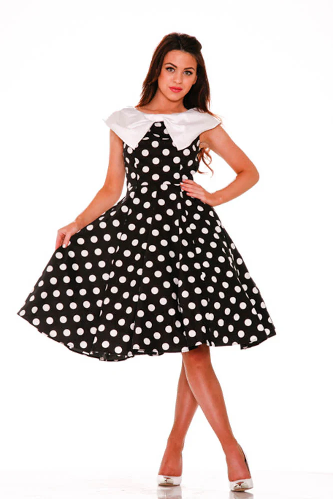 9078 Black Molly Swing Dress - Olabens