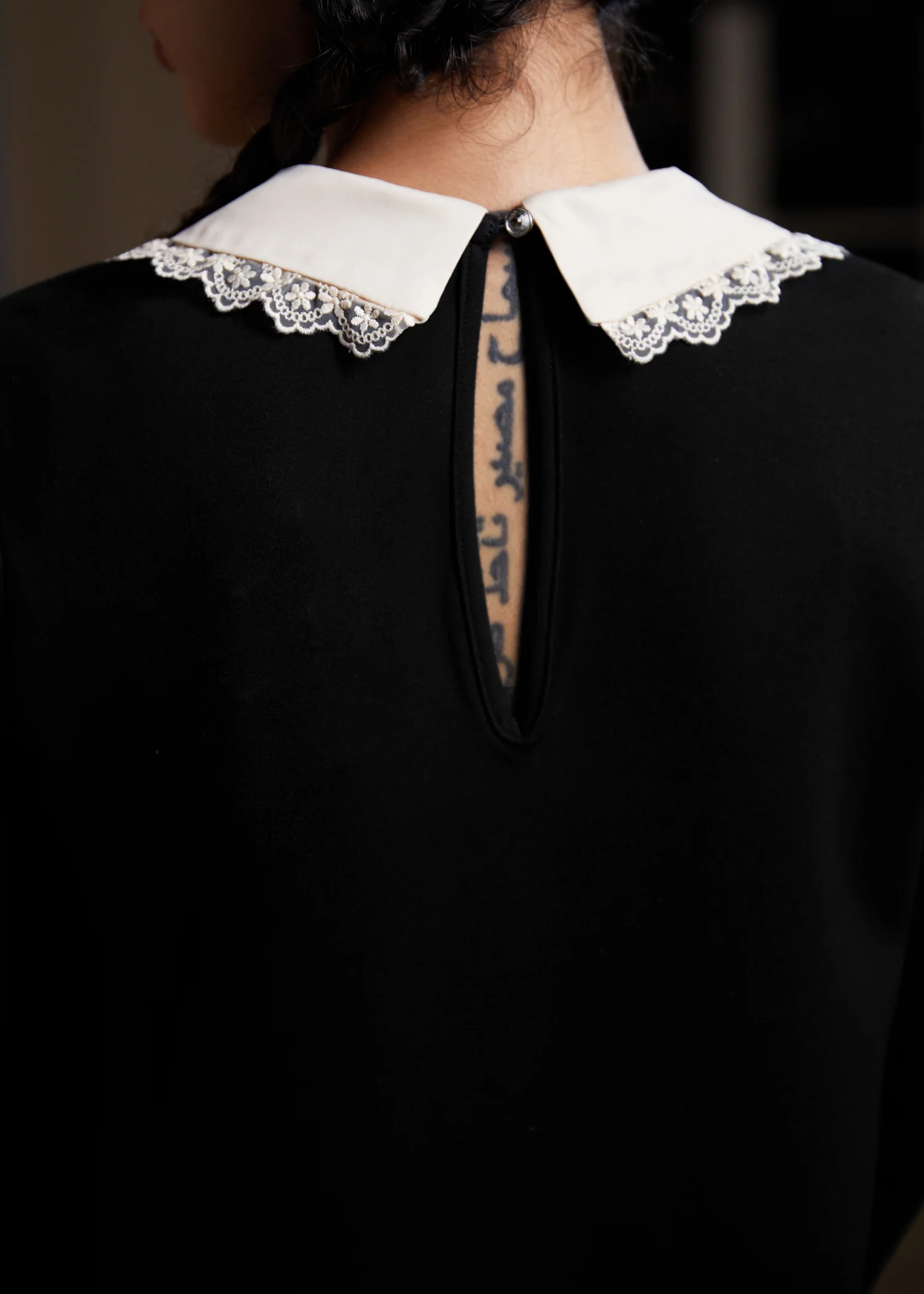 Laced Leaf Shift Dress - Olabens