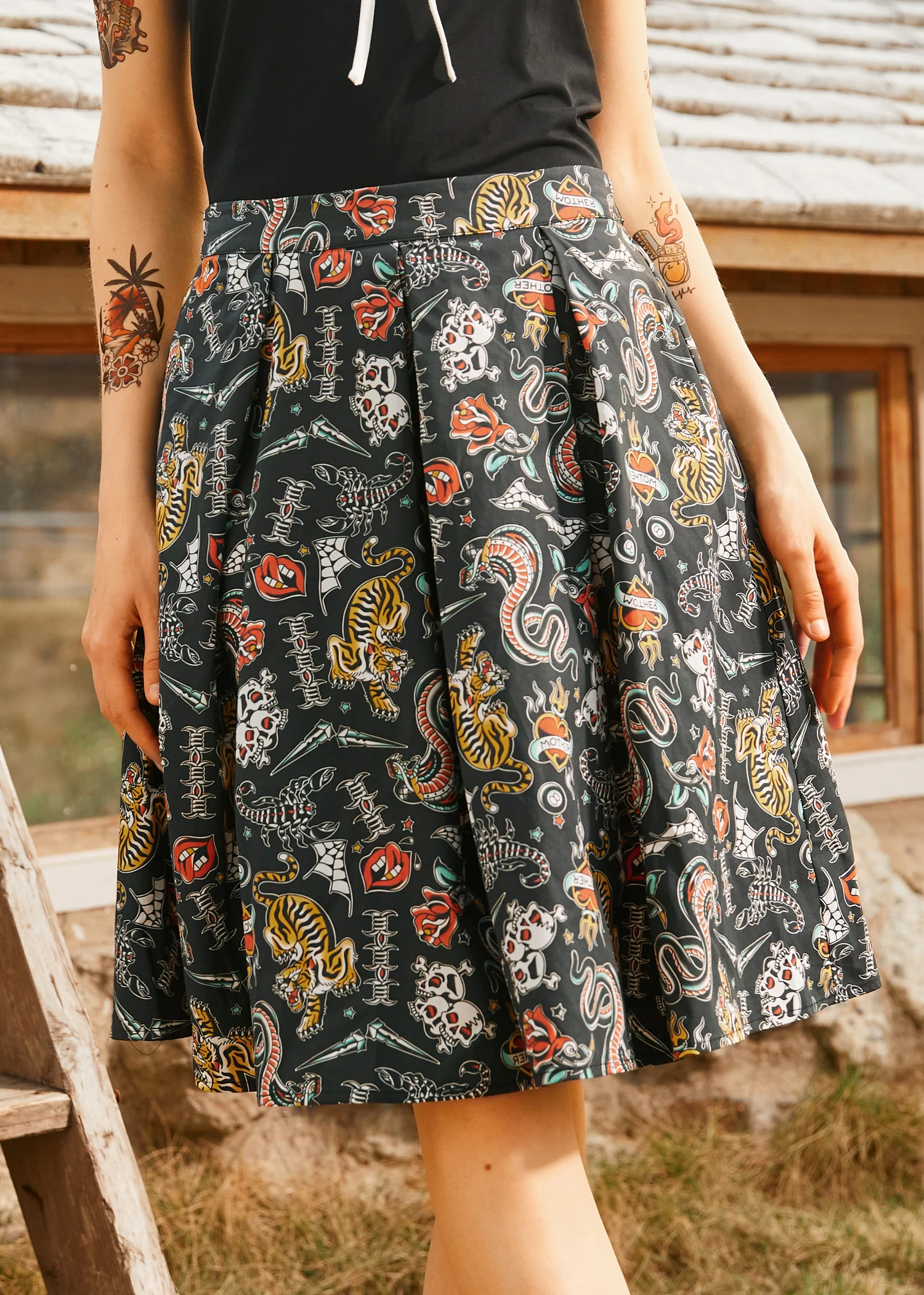 Inked & Iconic Skirt - Olabens