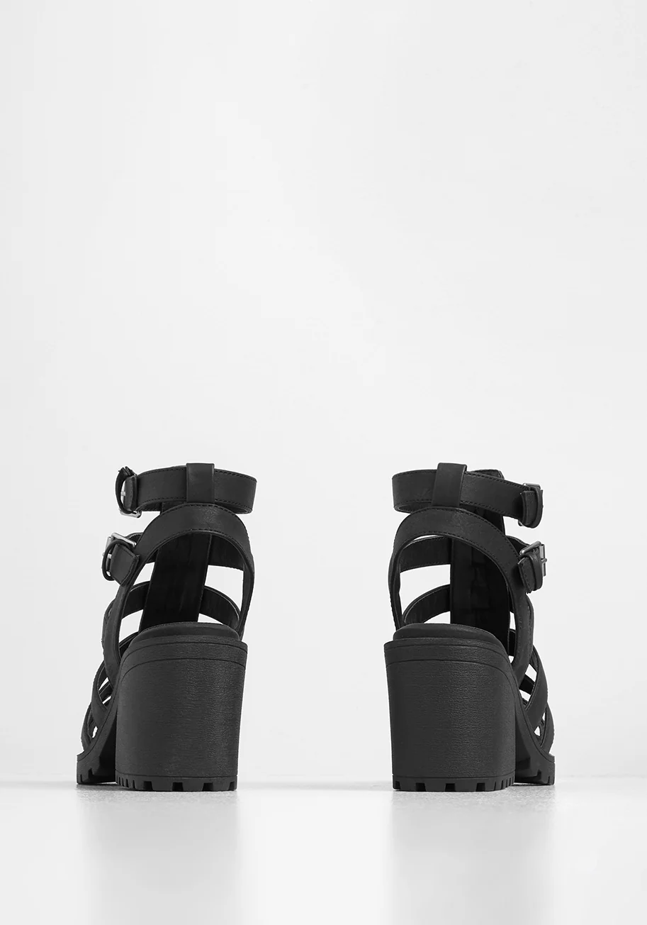 Strappy and Happy Sandal - Olabens