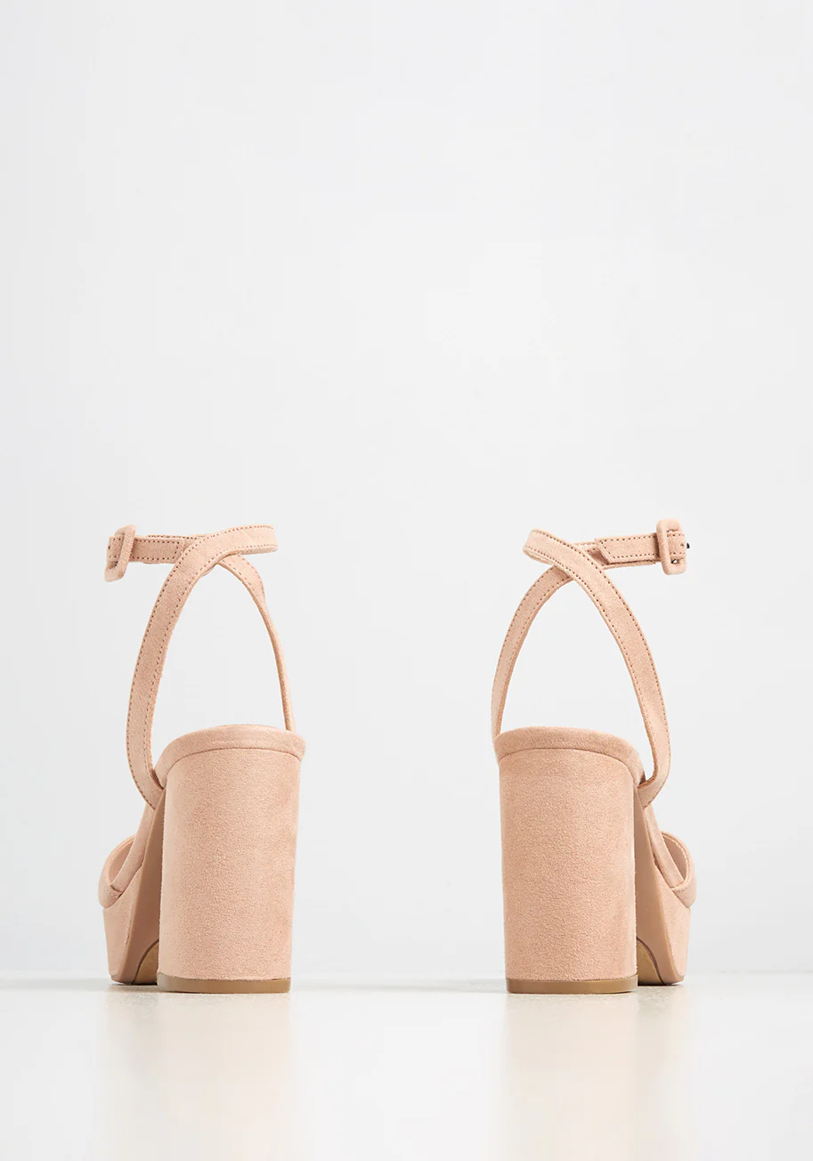 Nod to the Nineties Platform Sandal - Olabens