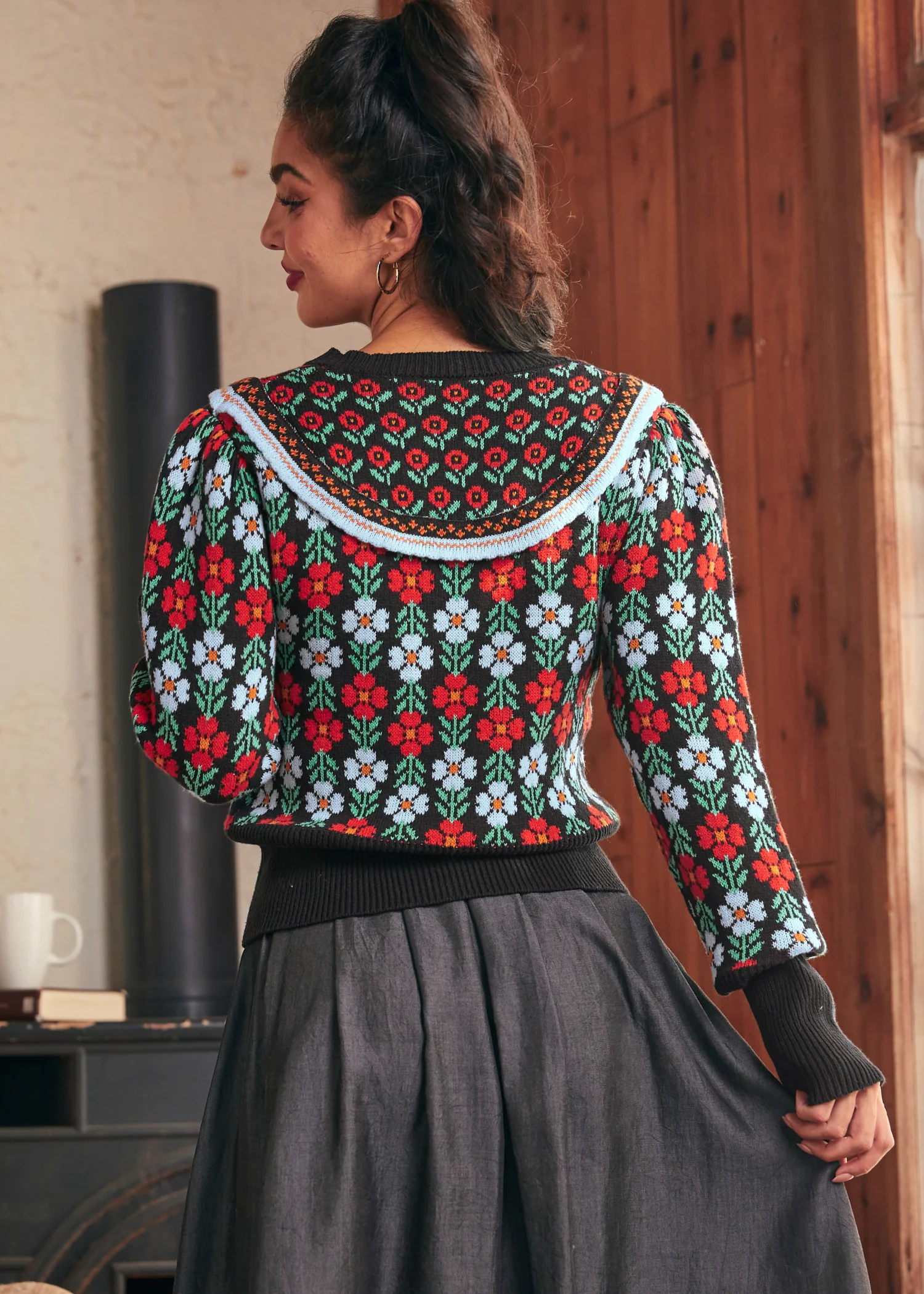 Timeless Tapestry Jacquard Cardigan - Olabens