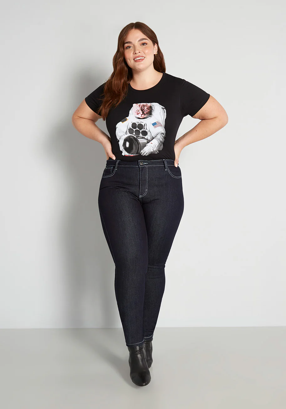 Cat-stronaut Graphic Tee - Olabens