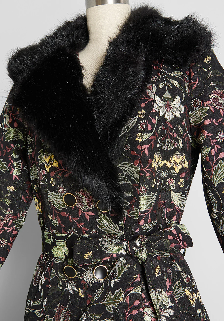 Floral Elegance Embroidered Coat - Olabens
