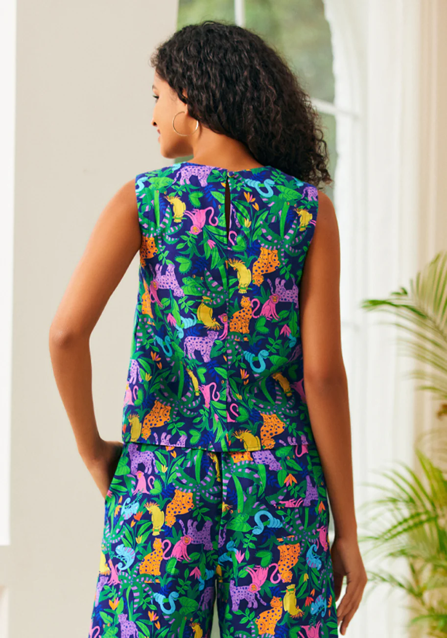 Sleeveless Scoop Neck Top - Olabens