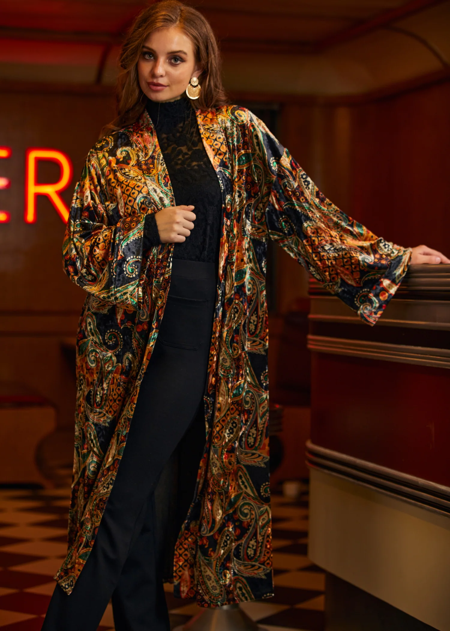 Old School Opulence Kimono - Olabens