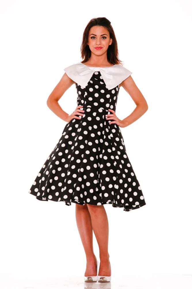 9078 Black Molly Swing Dress - Olabens