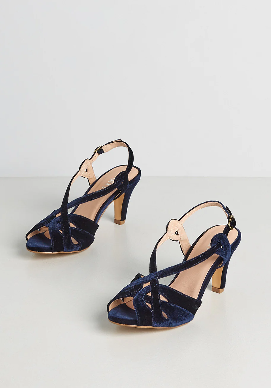 Decadent Delight Velvet Heel - Olabens