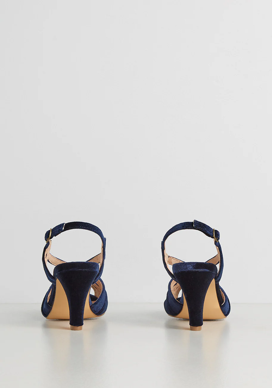 Decadent Delight Velvet Heel - Olabens