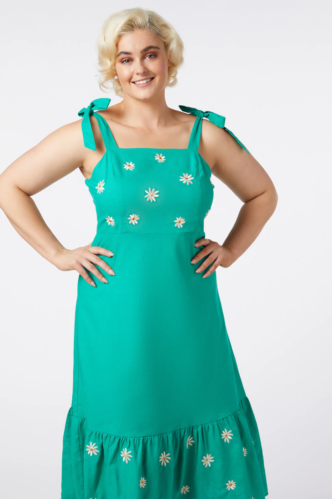 Pattie Embroidered Midi Dress - Olabens