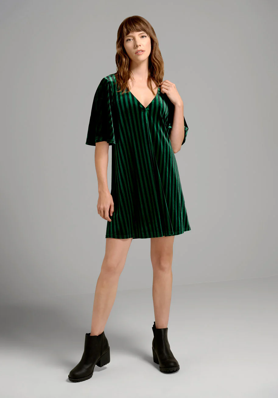 Conjuring Magic Shift Dress - Olabens