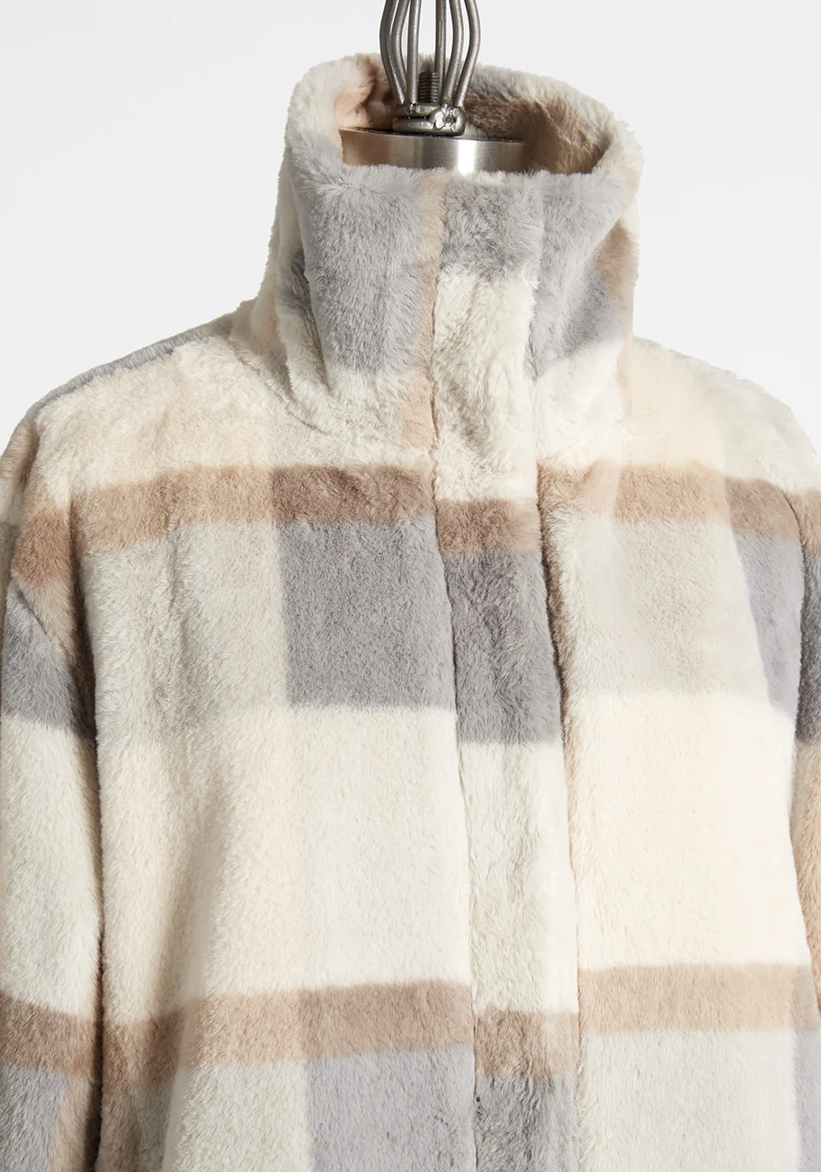 Plush and Playful Plaid Jacket - Olabens