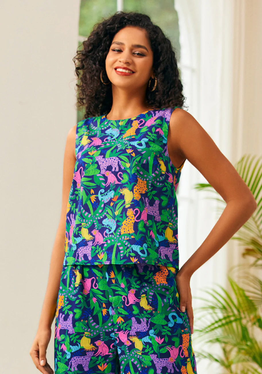 Sleeveless Scoop Neck Top - Olabens