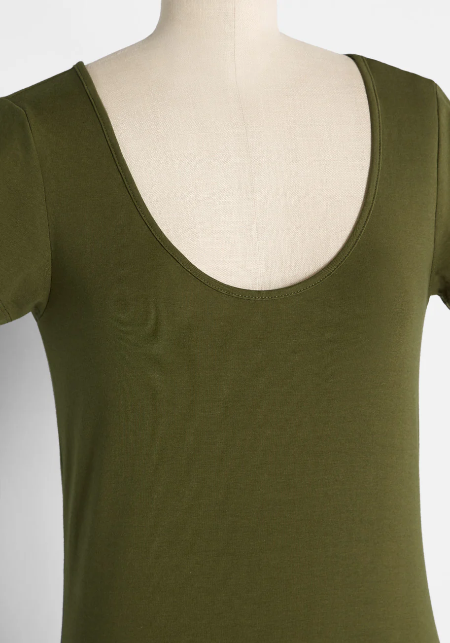 Simple Sentiments Scoop Neck Tee - Olabens