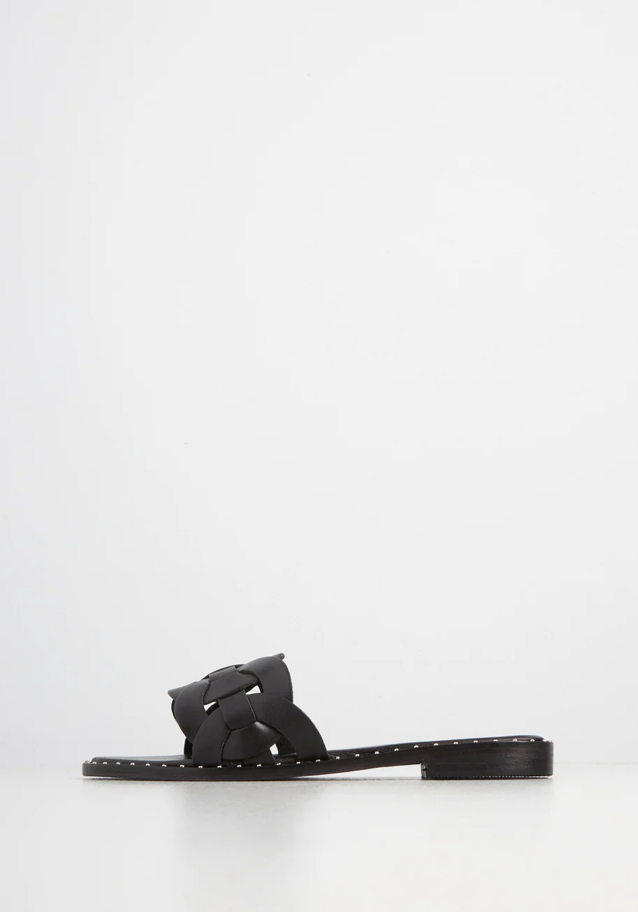 A Chic Summer to Remember Slide Sandal - Olabens