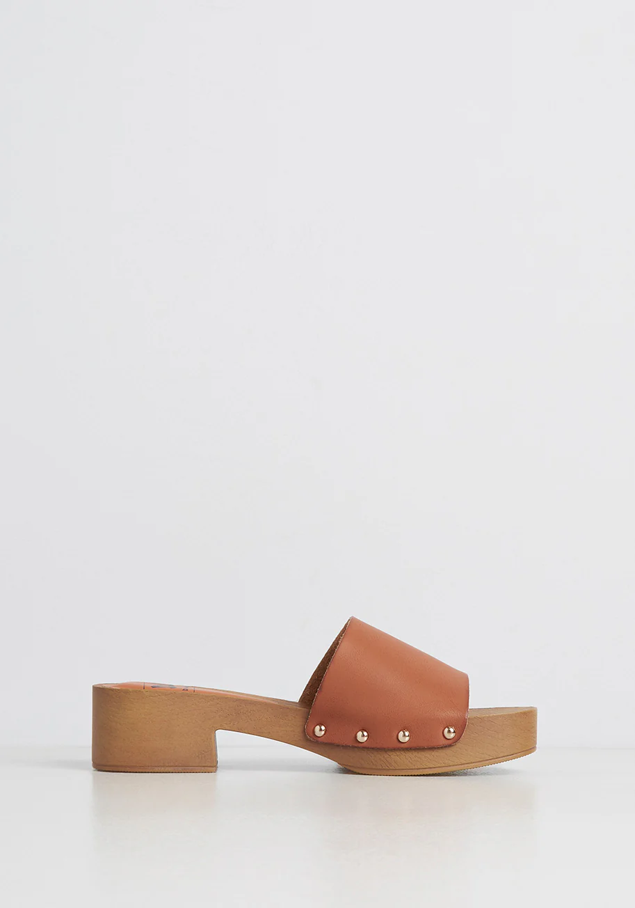 Studded and Striking Slide Sandal - Olabens