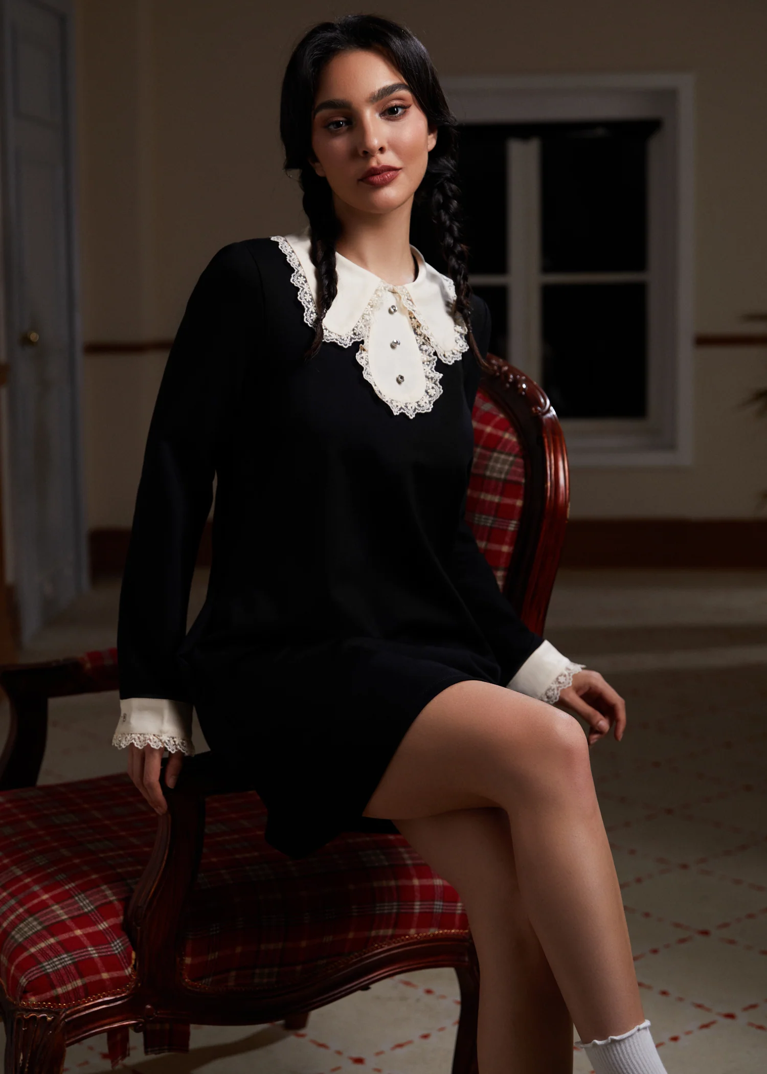 Laced Leaf Shift Dress - Olabens