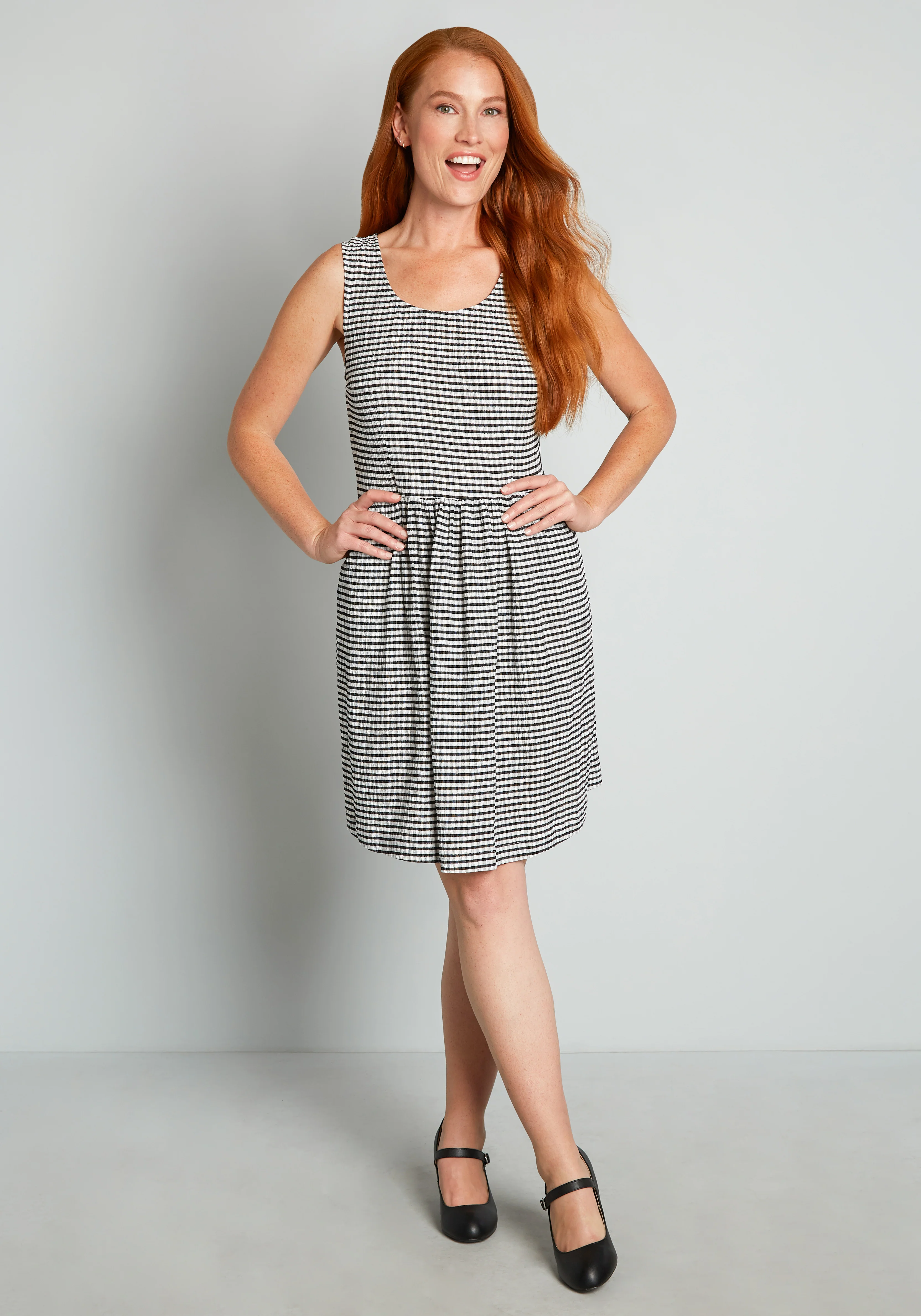Optimistic Effect Sleeveless Dress - Olabens
