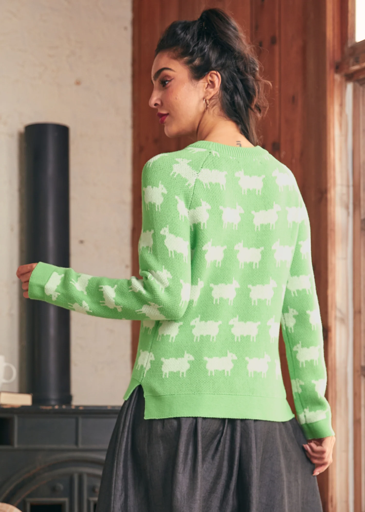 Full of Nostalgia Crewneck Pullover - Olabens