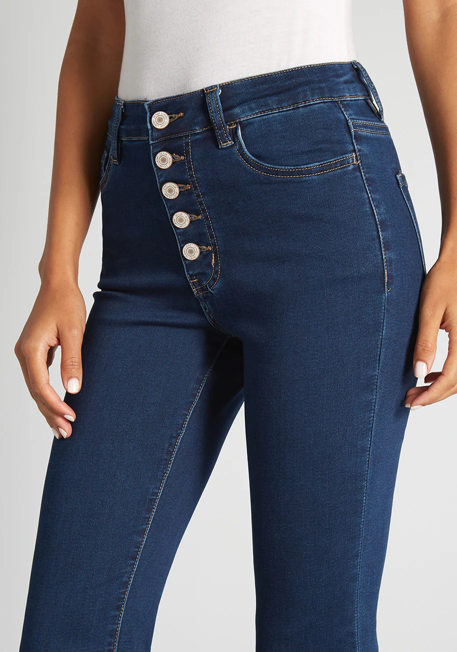 Can't Fight the Flare Jeans - Olabens