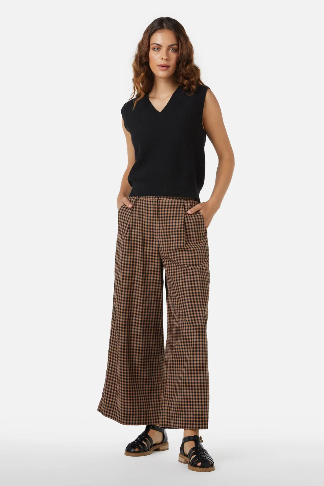 Avery Knit Vest - Olabens