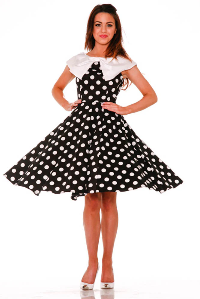 9078 Black Molly Swing Dress - Olabens