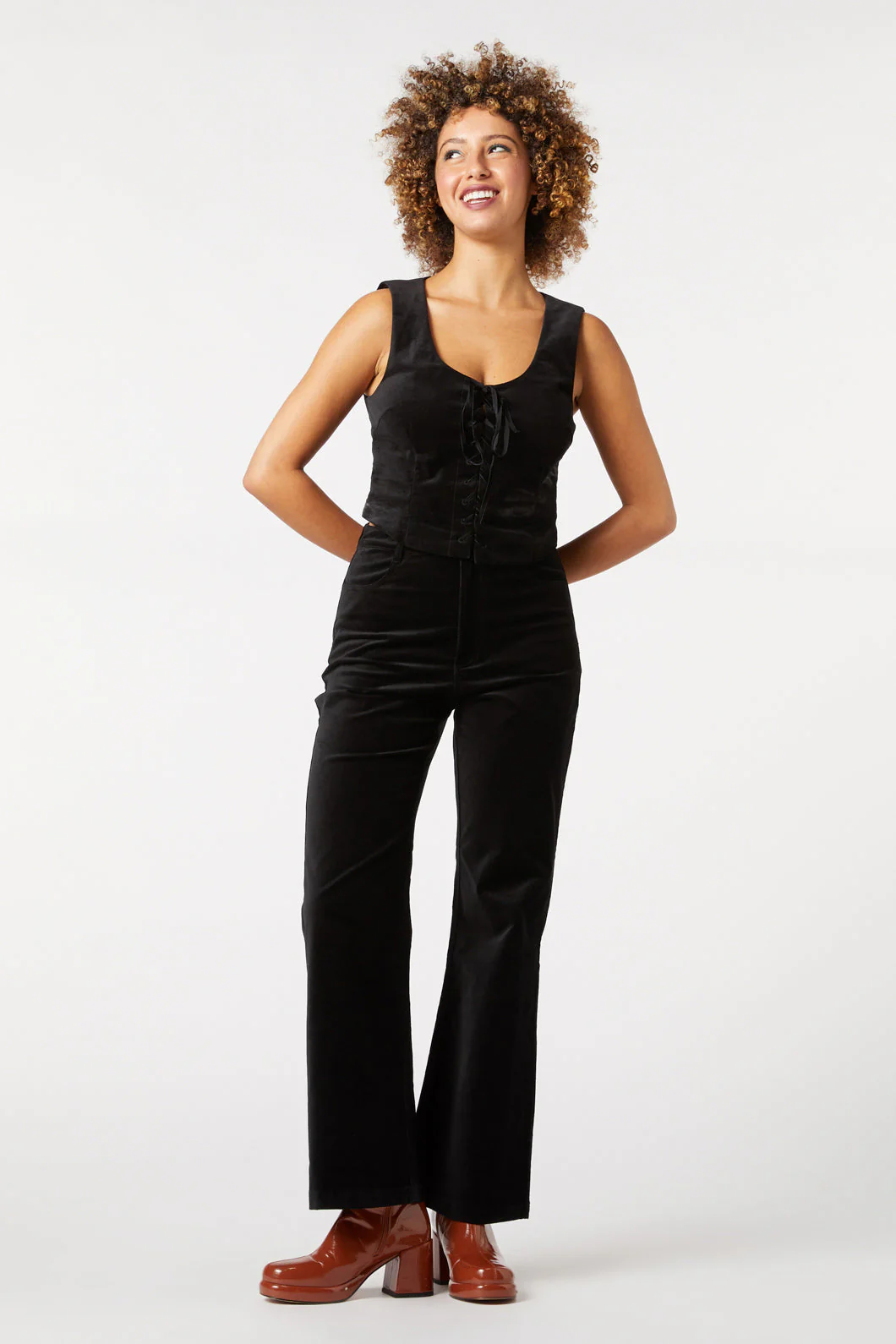 Sadie Velvet Vest - Olabens