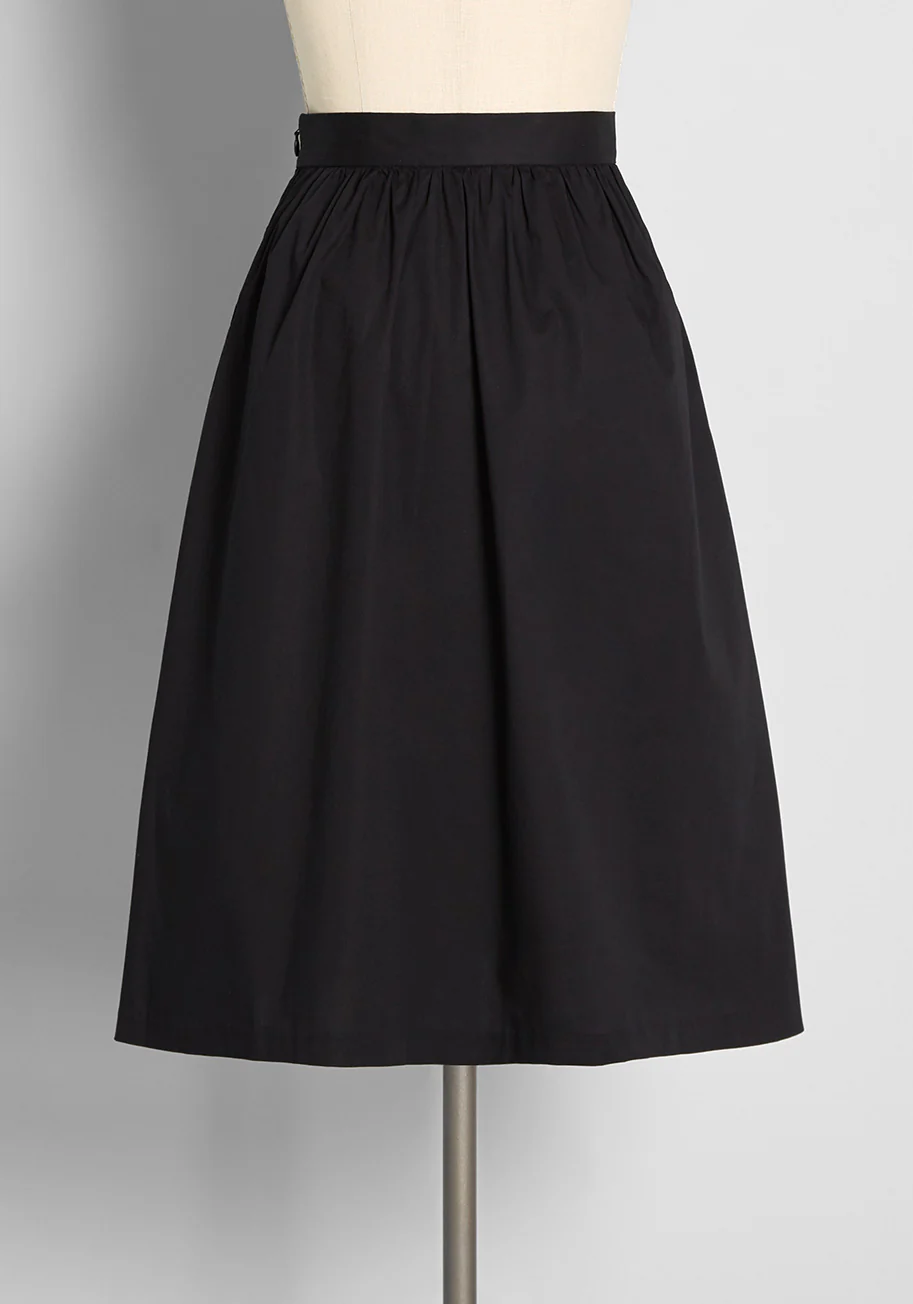 Isnyt x Hello Kitty Let's Go Rainbow A-Line Skirt - Olabens